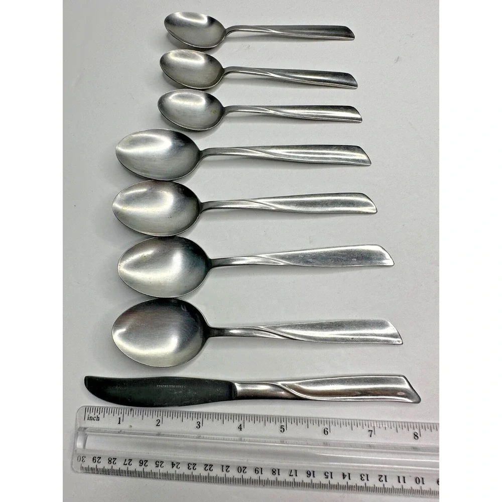 Ribbon Japan Stainless Flatware Replacement 8 Pc Teaspoon Spoon Knife VTG